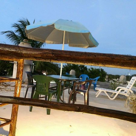 Casa Mexicana Apartment Валядолид Екстериор снимка