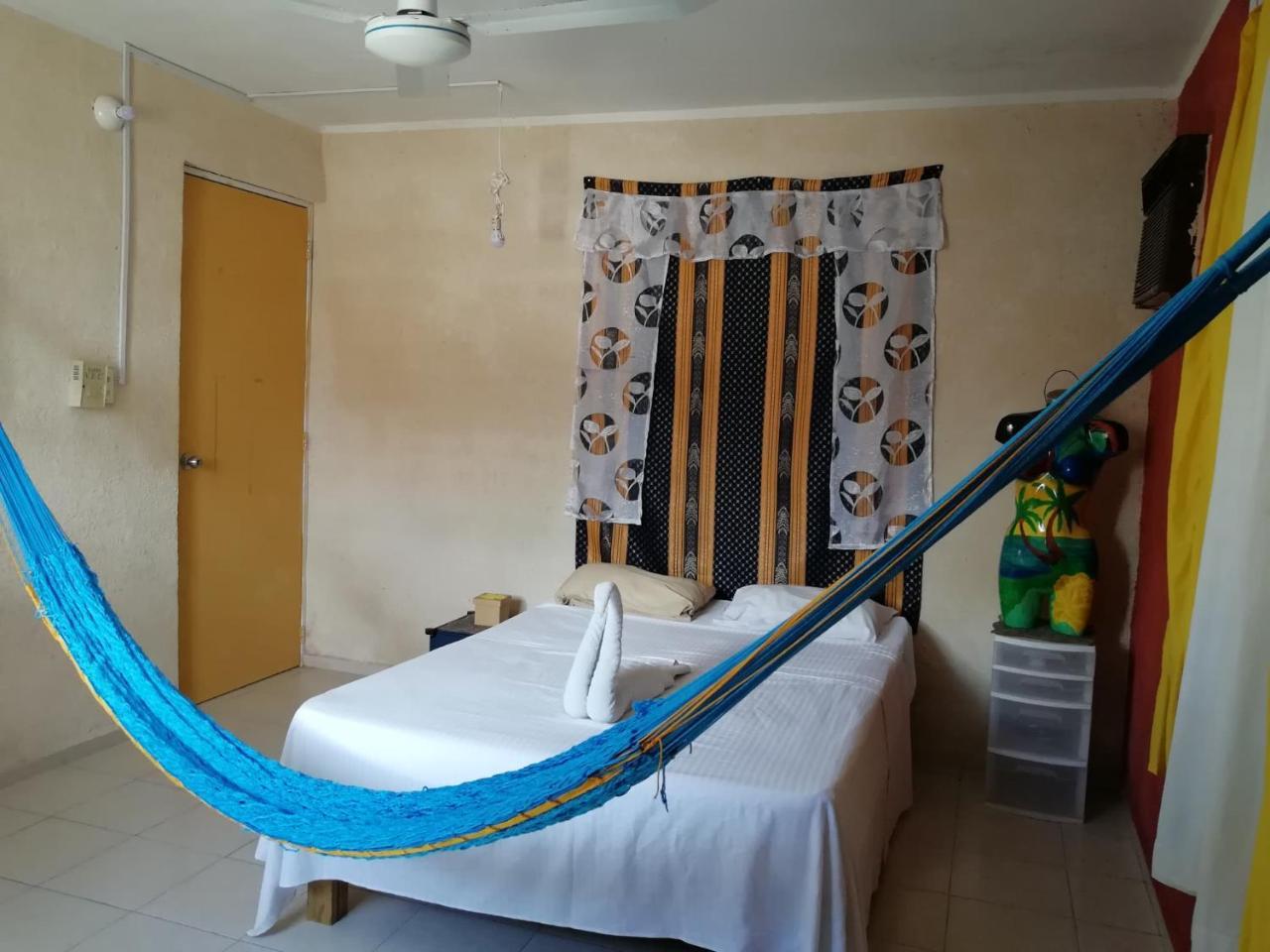 Casa Mexicana Apartment Валядолид Екстериор снимка